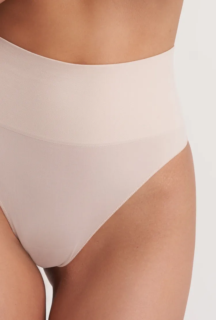 Tvarujúce nohavičky STRING CORRECT sensual skin
